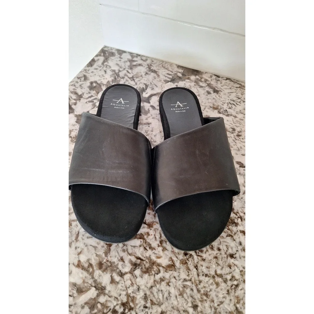 Aquatalia Black Leather Slide Sandals Made in Italy Womens Size 8 Flat Shoes